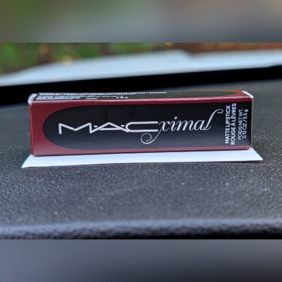 M·A·CXIMAL SILKY MATTE LIPSTICK Mix Media Matte - Picture 1 of 3